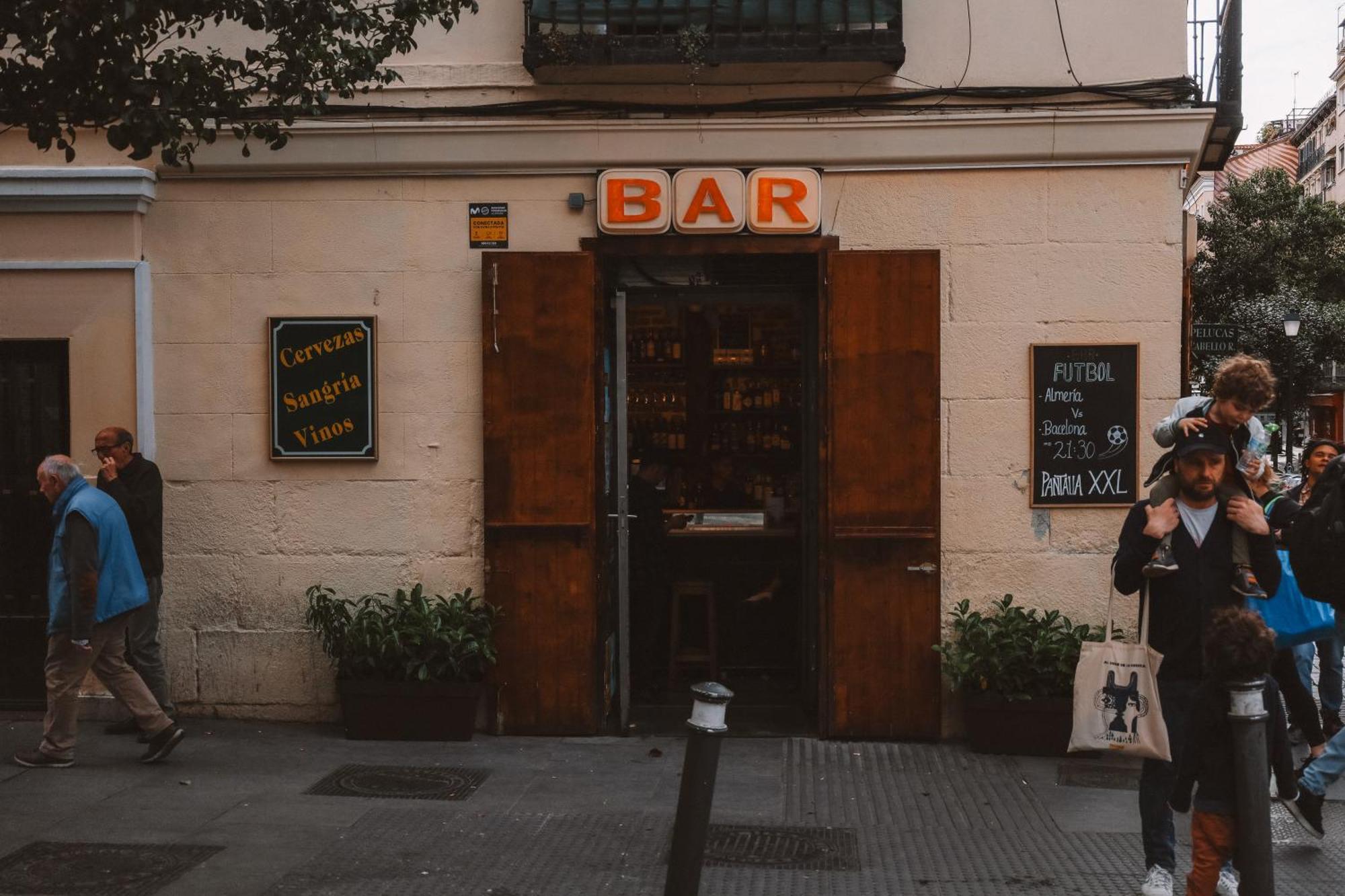 The Loft House Madrid Hostel Εξωτερικό φωτογραφία