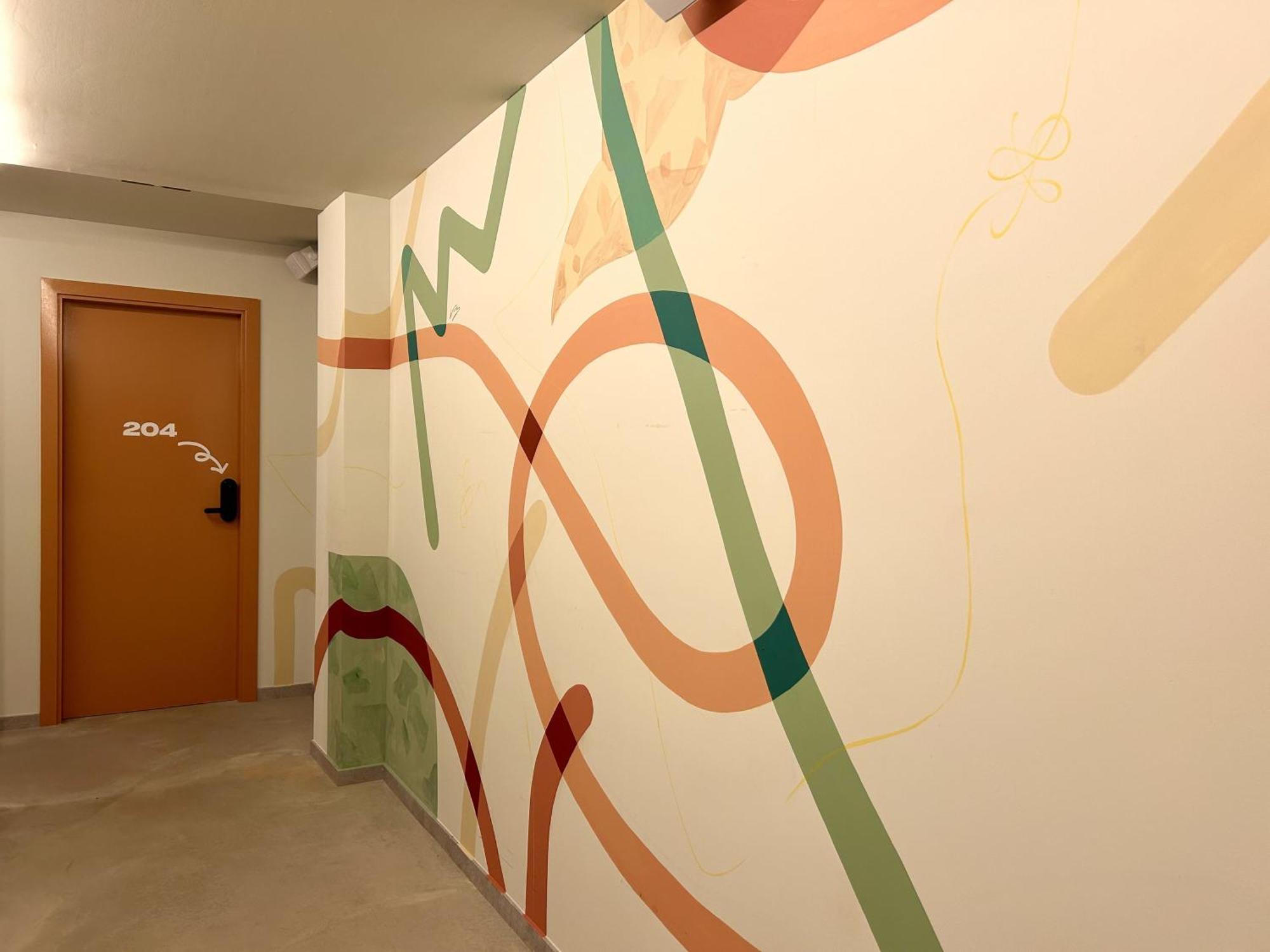 The Loft House Madrid Hostel Εξωτερικό φωτογραφία