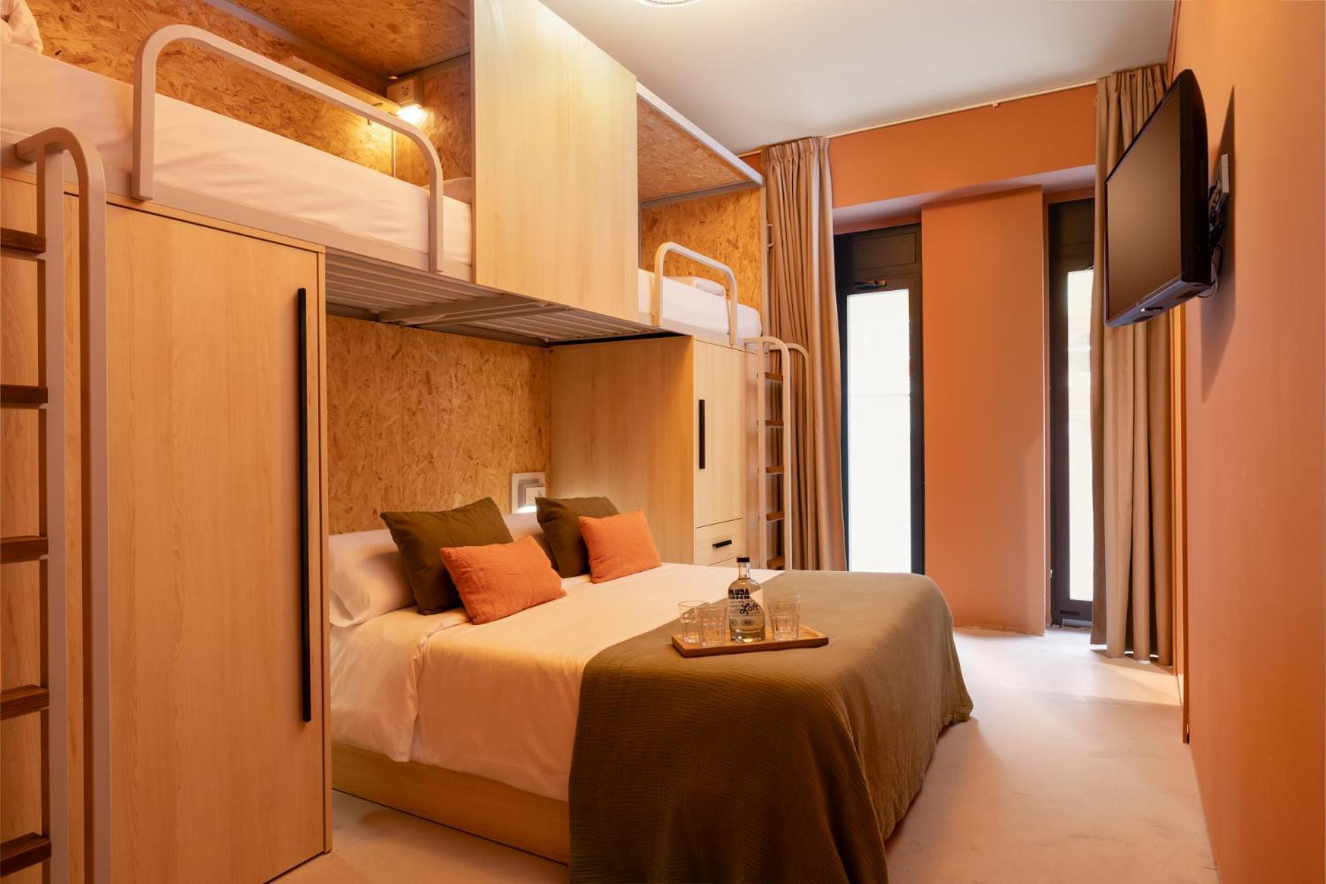 The Loft House Madrid Hostel Εξωτερικό φωτογραφία