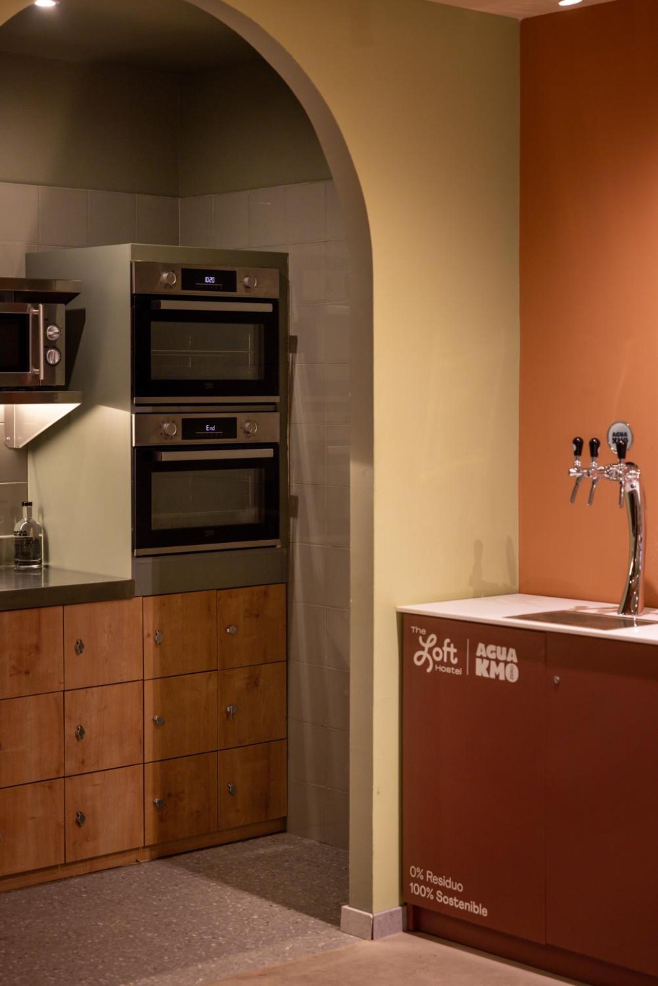The Loft House Madrid Hostel Εξωτερικό φωτογραφία