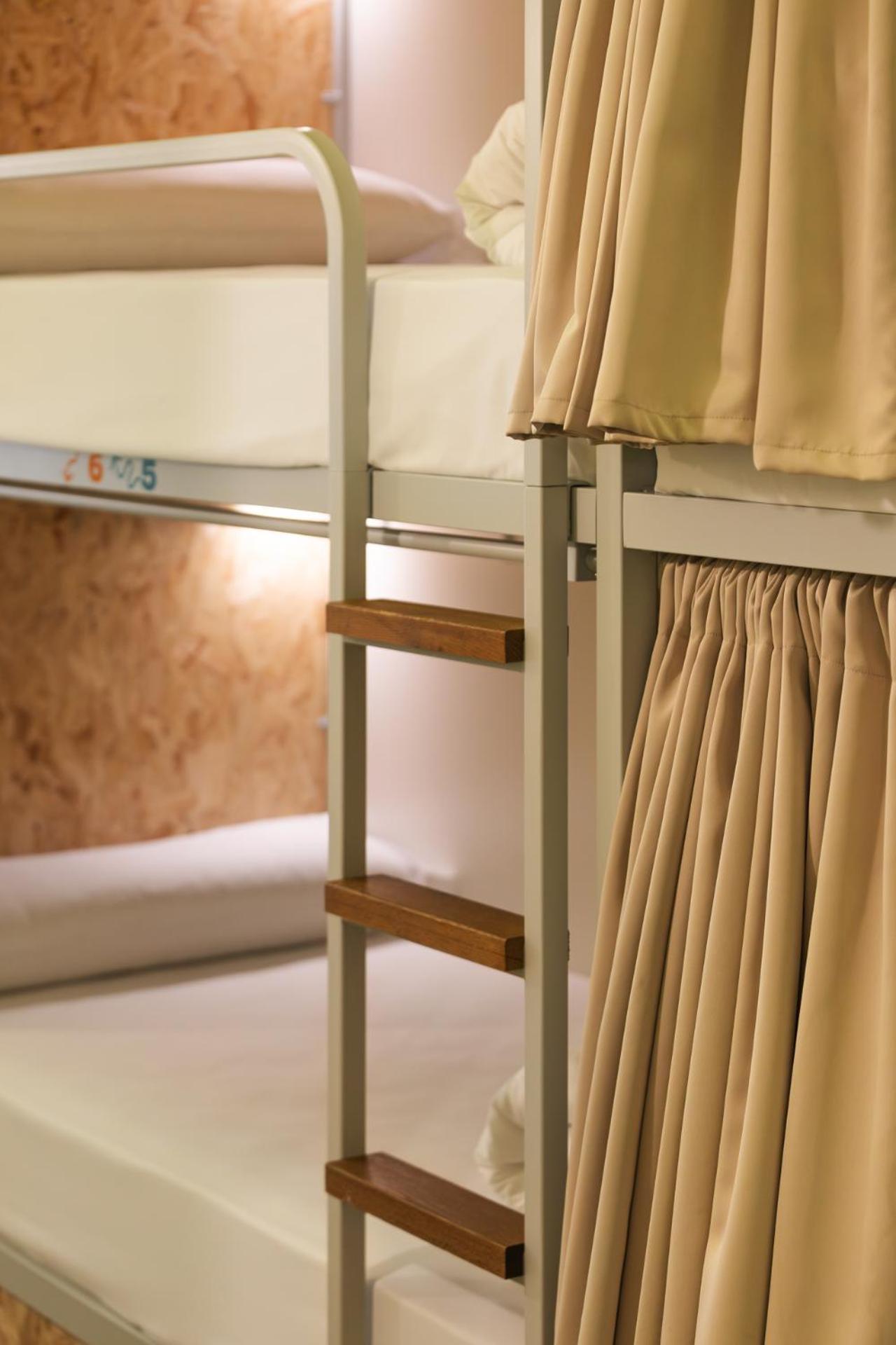 The Loft House Madrid Hostel Εξωτερικό φωτογραφία