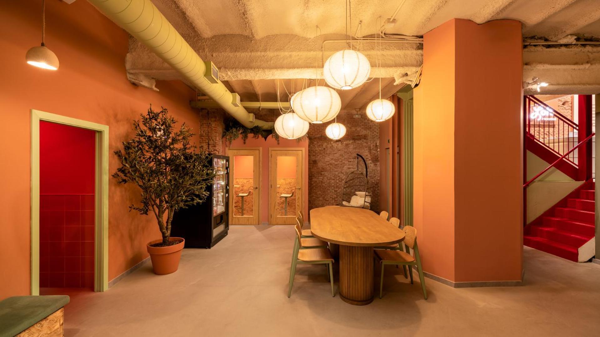 The Loft House Madrid Hostel Εξωτερικό φωτογραφία