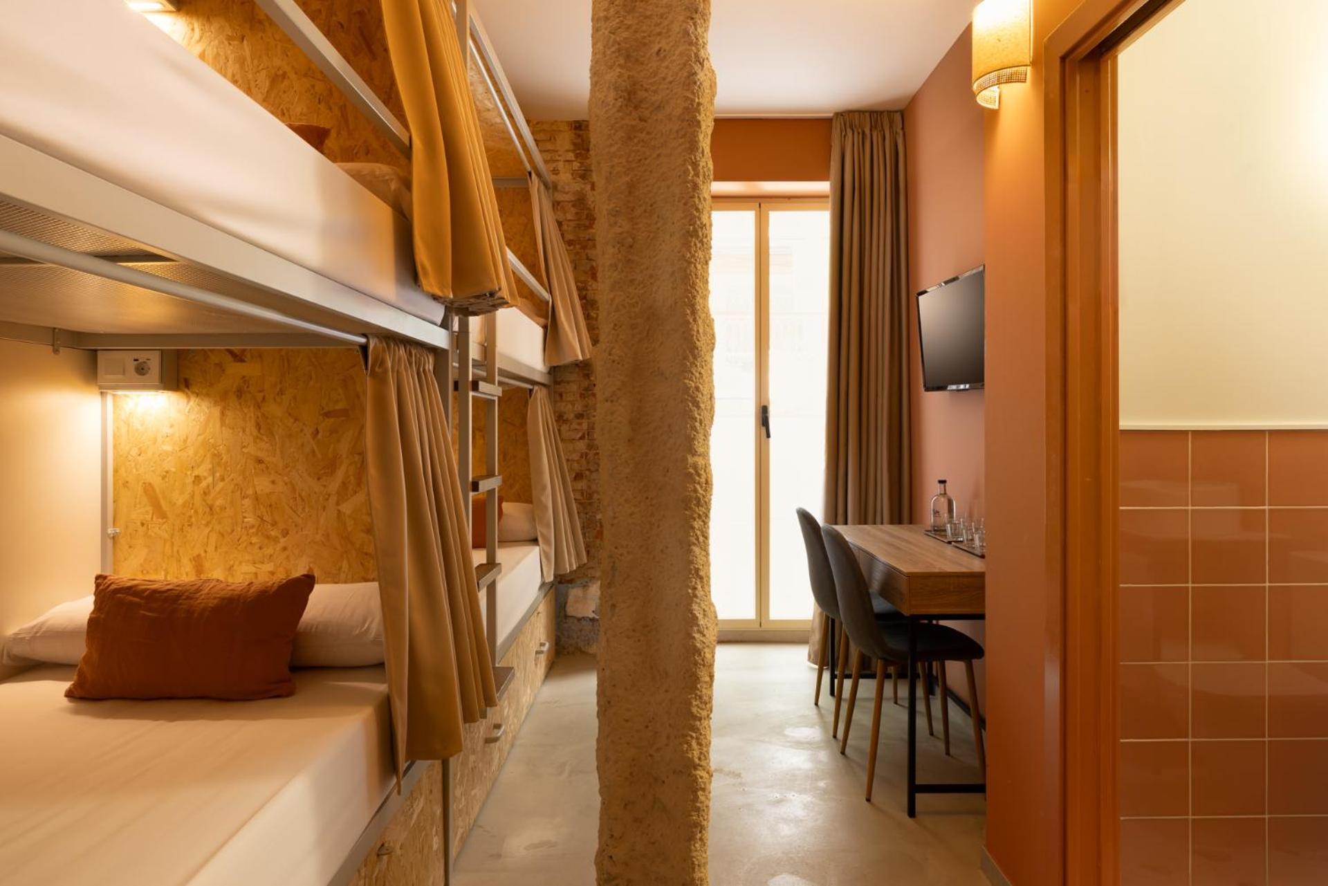 The Loft House Madrid Hostel Εξωτερικό φωτογραφία