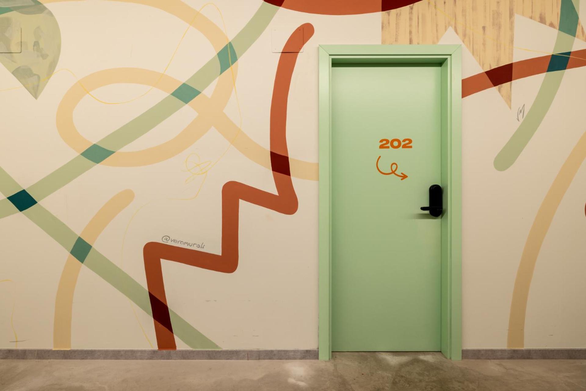The Loft House Madrid Hostel Εξωτερικό φωτογραφία